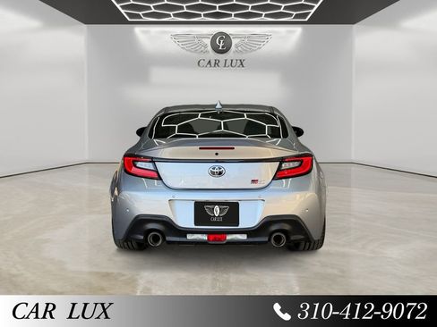 Used 2025 Toyota GR86 Premium w/ Performance Package RWD image 4