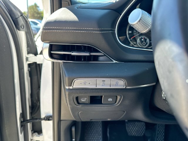 Used 2024 Genesis GV80 2.5T AWD/4WD image 21