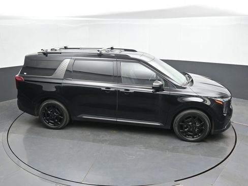 Used 2025 Kia Carnival SX Prestige FWD image 33