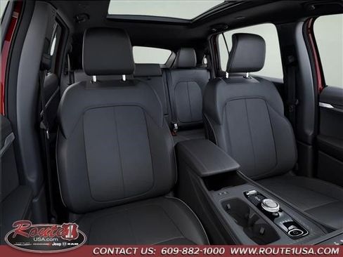 New 2025 Jeep Wagoneer S Limited image 17