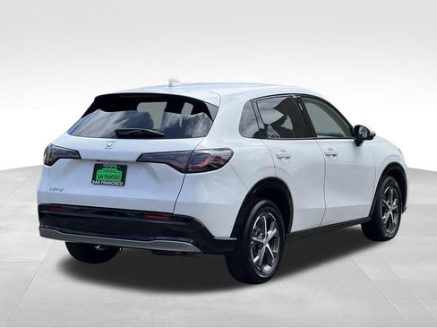 Used 2025 Honda HR-V EX-L image 5
