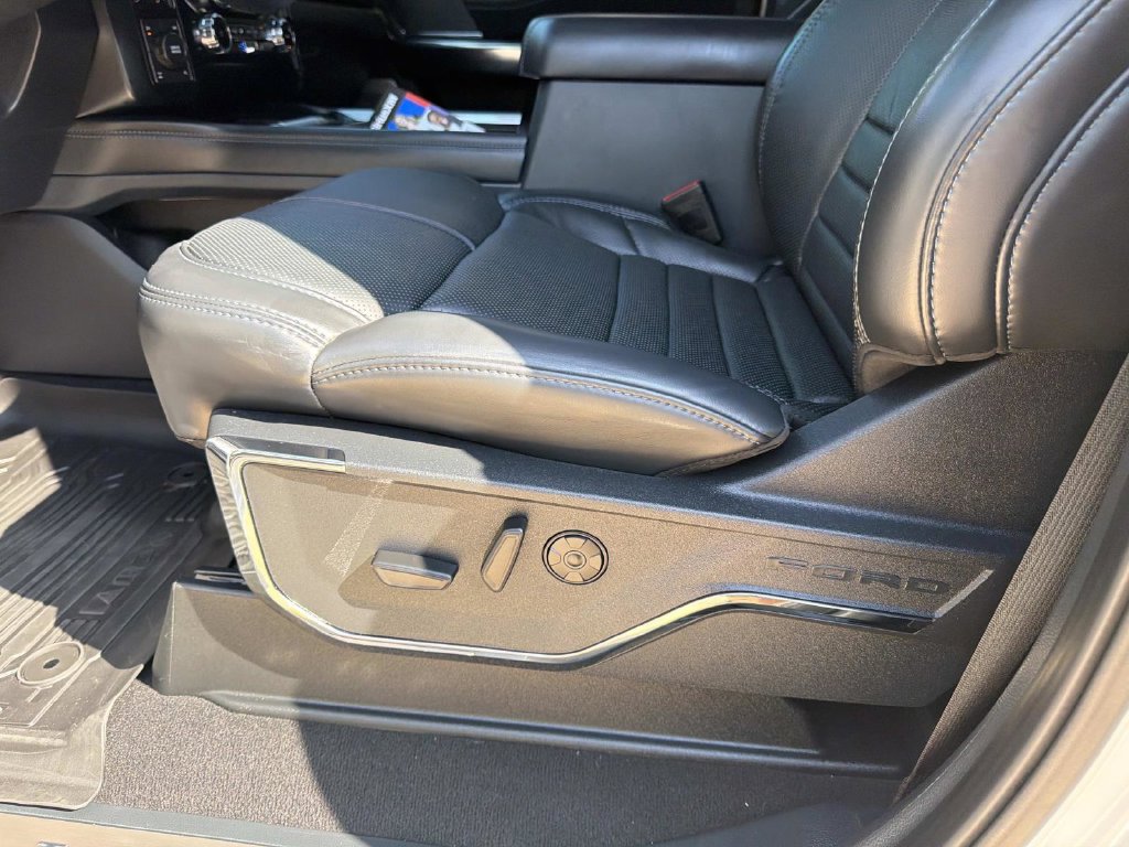 Used 2025 Ford F250 Platinum AWD/4WD image 19