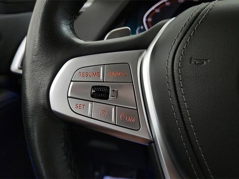 Used 2022 BMW X7 xDrive40i w/ Parking Assistance Package image 28