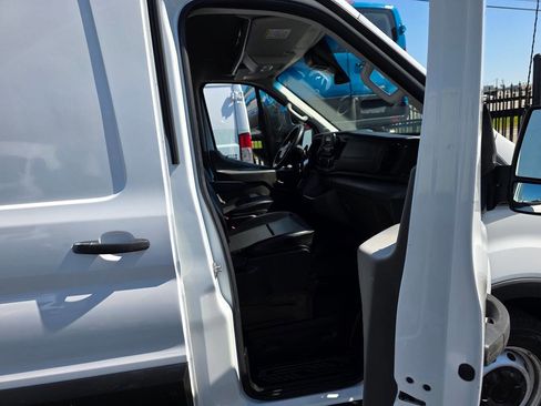 Used 2020 Ford Transit 350 148 High Roof Extended RWD image 15