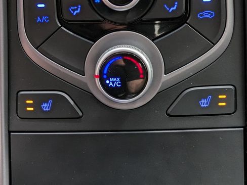 Used 2016 Hyundai Elantra Value Edition FWD image 6