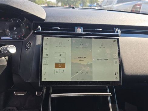 Used 2024 Land Rover Range Rover Velar Dynamic SE AWD/4WD image 6
