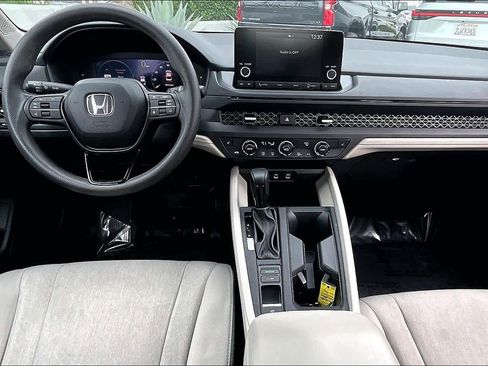 Used 2023 Honda Accord EX image 29