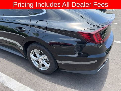 Used 2022 Hyundai Sonata SE w/ Cargo Package FWD image 3