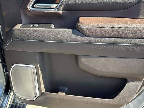 New 2026 GMC Sierra 3500 Denali w/ Denali Reserve Package image 20