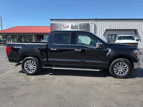 Used 2024 Ford F150 Lariat w/ Equipment Group 502A High AWD/4WD image 1