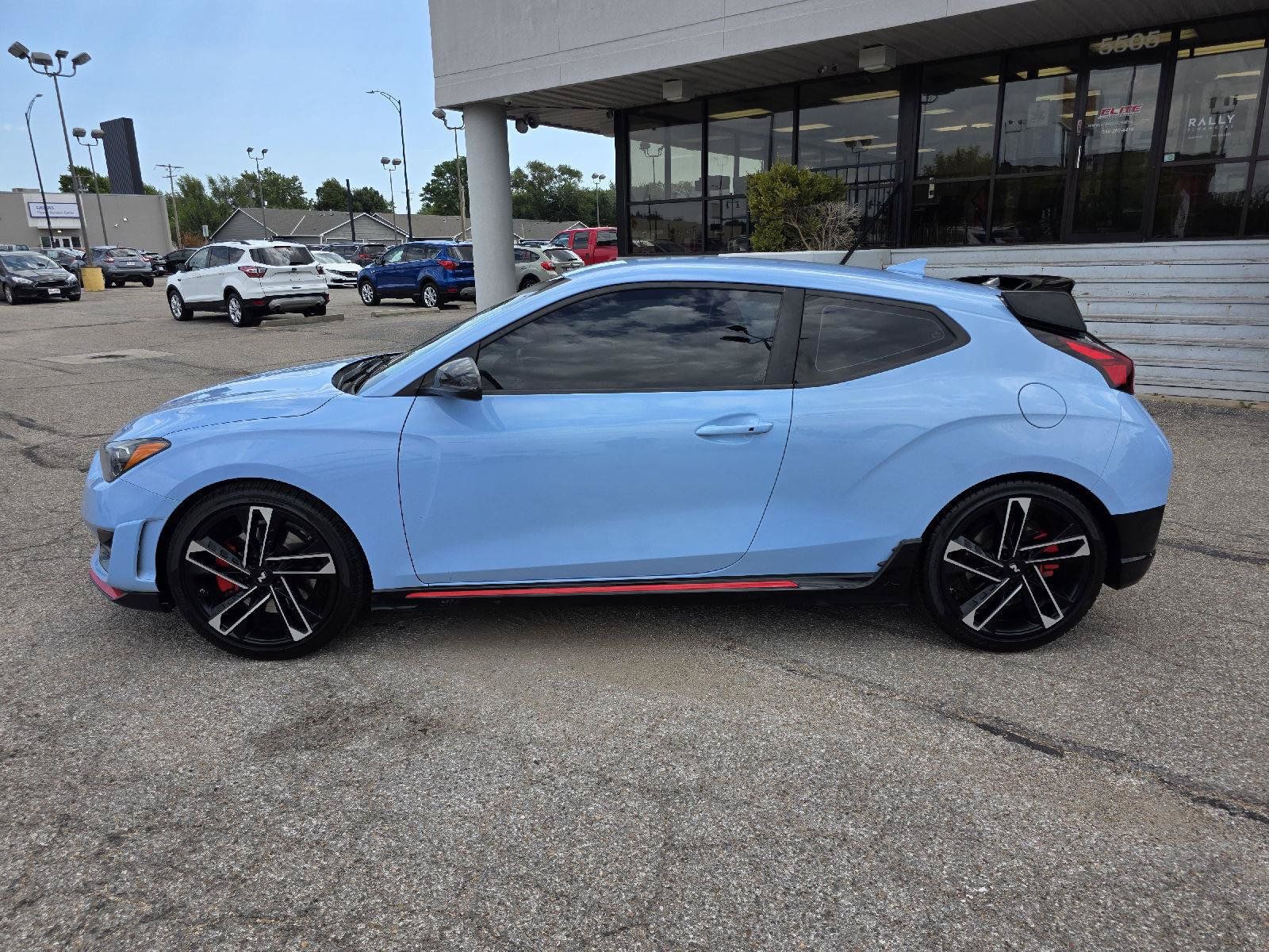 Used 2019 Hyundai Veloster N N FWD image 8