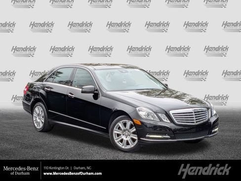 Used 2013 Mercedes-Benz E 350 4MATIC Sedan image 1