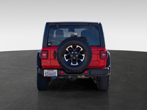 Used 2025 Jeep Wrangler Unlimited Rubicon 4xe w/ Convenience Group image 5