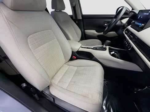 Used 2023 Honda HR-V LX image 15