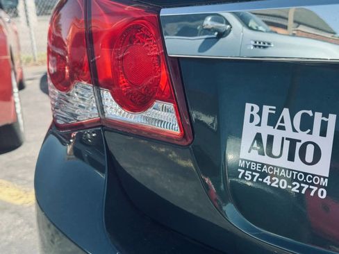 Used 2015 Chevrolet Cruze LT FWD image 28