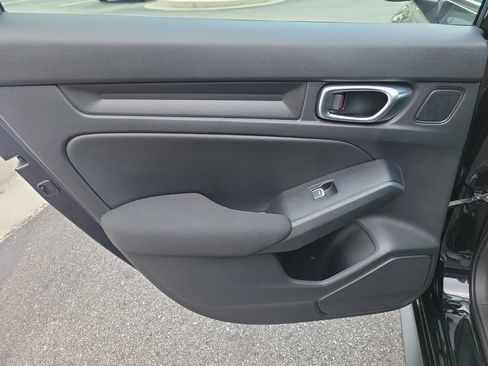 Certified 2024 Honda Civic Sport image 12