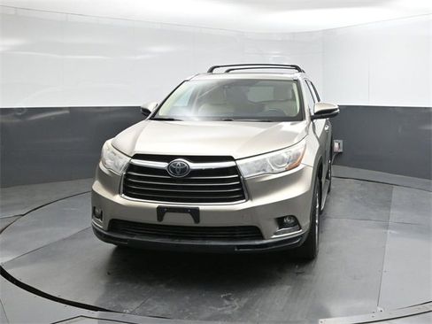 Used 2015 Toyota Highlander Limited image 30
