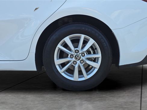 Used 2026 Toyota Camry LE FWD image 29