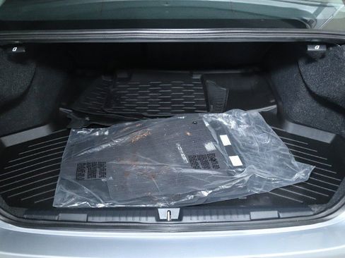 Used 2020 Subaru Legacy Limited w/ Popular Package #2 image 29