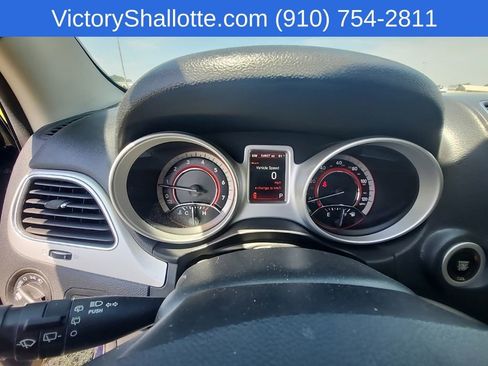 Used 2017 Dodge Journey Crossroad FWD image 10