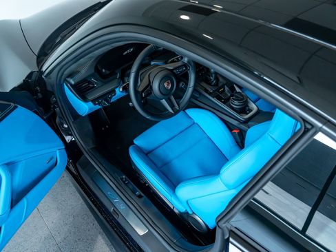 Certified 2026 Porsche 911 GT3 RWD image 4