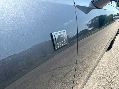 Used 2025 Lexus ES 300h F Sport w/ Accessory Package (Z1) FWD image 10