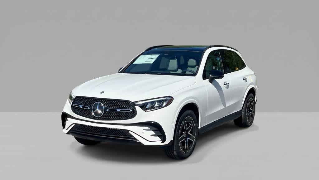 Used 2027 Mercedes-Benz GLC 300 4MATIC image 4