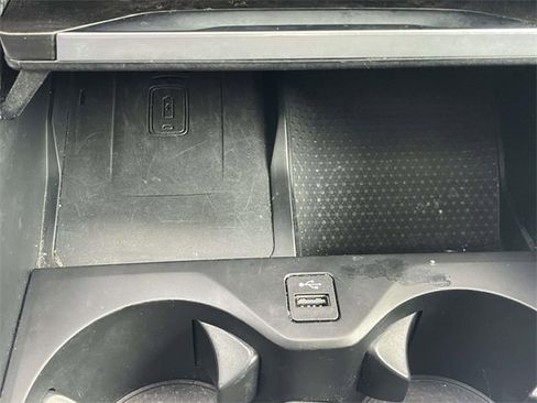 Used 2023 BMW X5 xDrive40i w/ Premium Package image 29