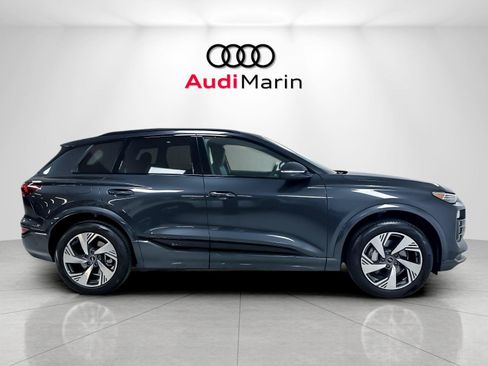 Used 2025 Audi Q6 e-tron Premium Plus AWD/4WD image 6