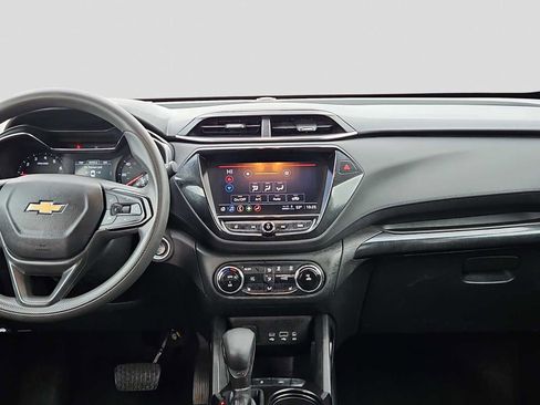 Used 2023 Chevrolet TrailBlazer LT w/ Convenience Package image 14