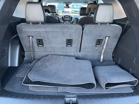 Used 2018 Chevrolet Traverse Premier w/ Redline Edition image 16