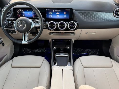 Certified 2025 Mercedes-Benz GLA 250 image 15