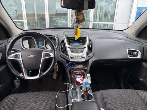 Used 2017 Chevrolet Equinox LT w/ Convenience Package image 5