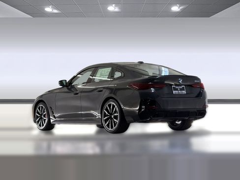 New 2026 BMW 440i xDrive w/ Premium Package image 3