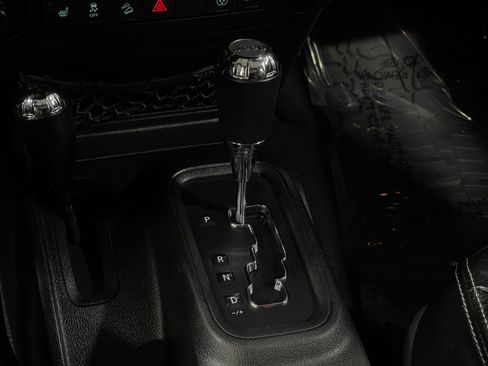 Used 2014 Jeep Wrangler Unlimited Sport image 25