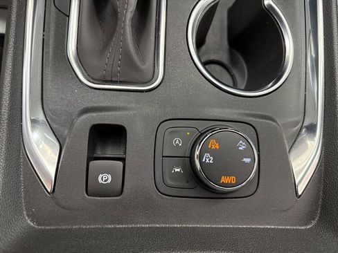 Used 2023 Chevrolet Traverse Premier w/ LPO, Floor Liner Package image 37