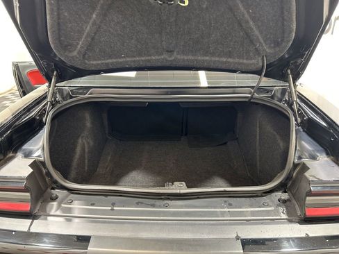 Used 2022 Dodge Challenger R/T Scat Pack w/ Dynamics Package RWD image 14