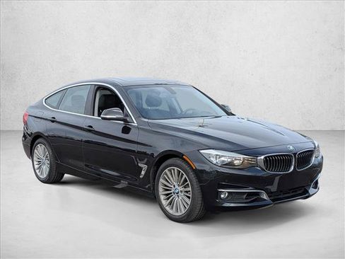 Used 2015 BMW 328i xDrive AWD/4WD image 3