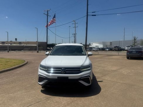 Used 2024 Volkswagen Tiguan S FWD image 5