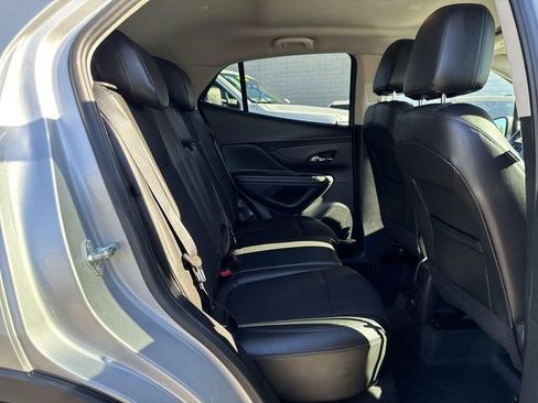 Used 2022 Buick Encore Preferred w/ Safety Package image 24