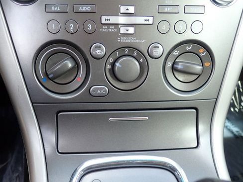 Used 2009 Subaru Outback 2.5i Special Edition image 18