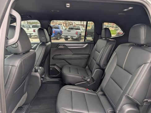 New 2026 GMC Acadia Elevation AWD/4WD image 7