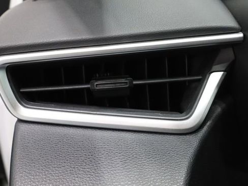 Used 2023 Toyota Corolla LE image 16