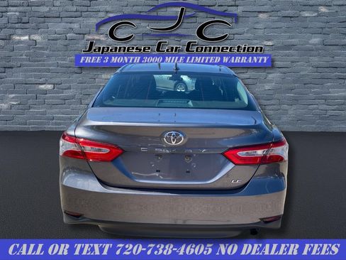 Used 2019 Toyota Camry LE FWD image 7