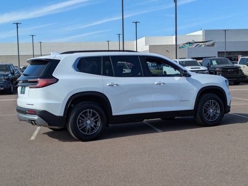 Certified 2025 GMC Acadia Elevation image 5