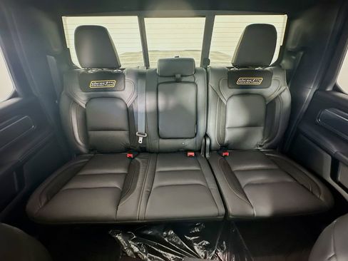 New 2026 RAM 1500 Big Horn AWD/4WD image 10