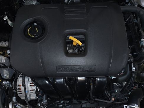 Used 2024 Kia Forte LXS w/ LXS Technology Package image 30