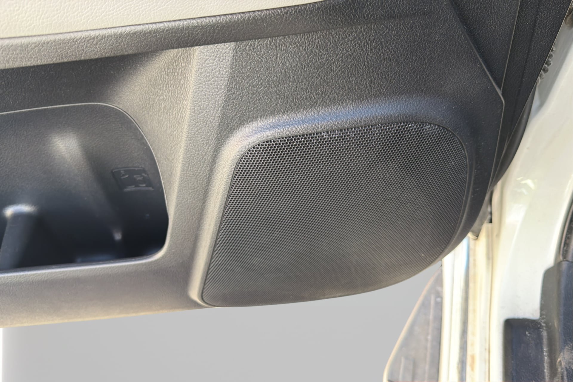Used 2011 Toyota 4Runner SR5 RWD image 21