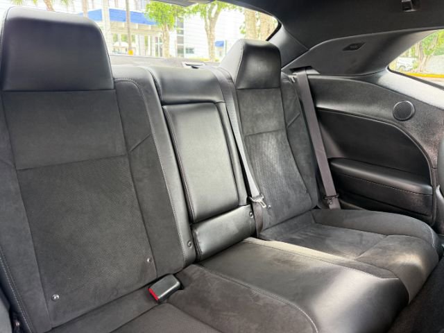 Used 2022 Dodge Challenger R/T Scat Pack w/ Plus Package RWD image 31