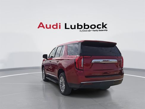 Used 2023 GMC Yukon SLT w/ SLT Premium Package image 7